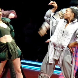 P!nk Beautiful Trauma Tour - Columbus, OH. Samsung WB35F. P!nk Beautiful Trauma Tour - Columbus, OH. Samsung WB35F.