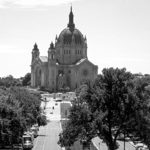 Cathedral of St. Paul. Samsung Galaxy S10. Cathedral of St. Paul. Samsung Galaxy S10.